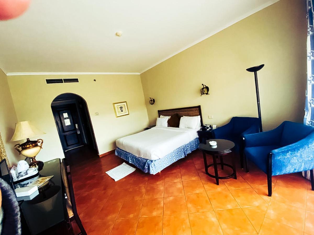 Private Rooms At Porto Marina Resort & Spa -T A El Alamein Exterior photo
